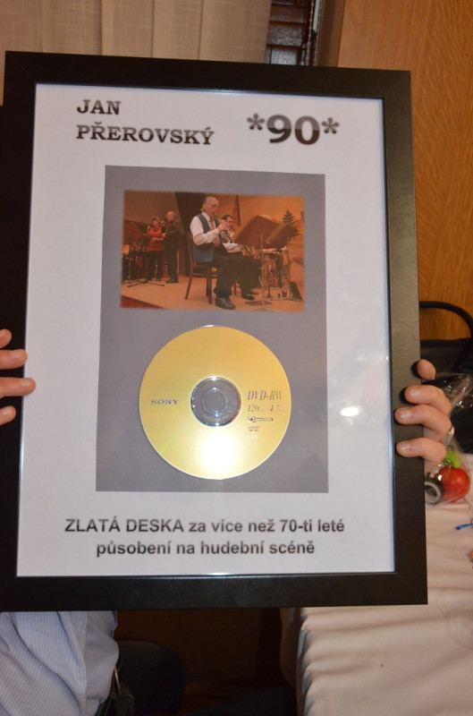 Tradièní krojované ostatky 2014